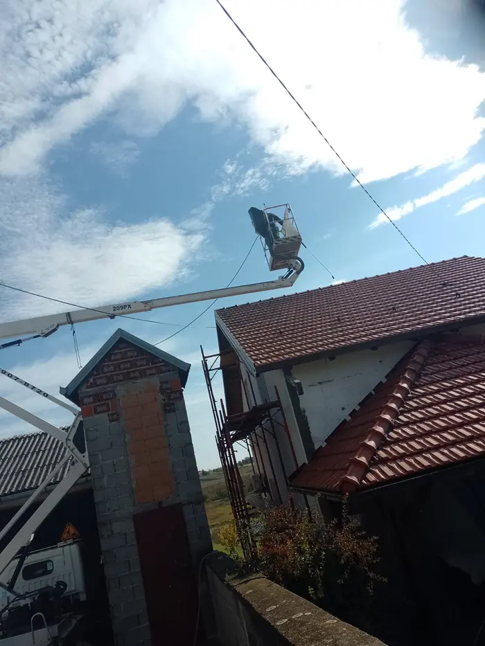 pranje-i-bojanje-krova-pomocu-autokosare